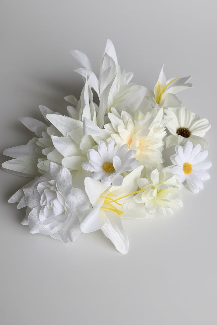 10 pcs white flower embellishments